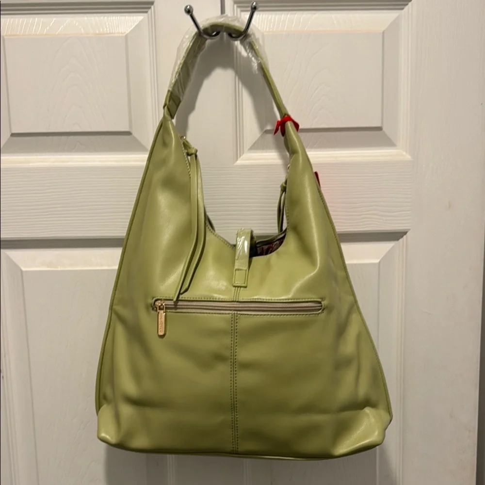 Green‎ Hobo Bag with Minimalist Design and Relaxed Silhouette